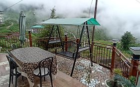 Icebergs Mussoorie - A Boutique Stay And 24 Hrs Roof Top Cafe